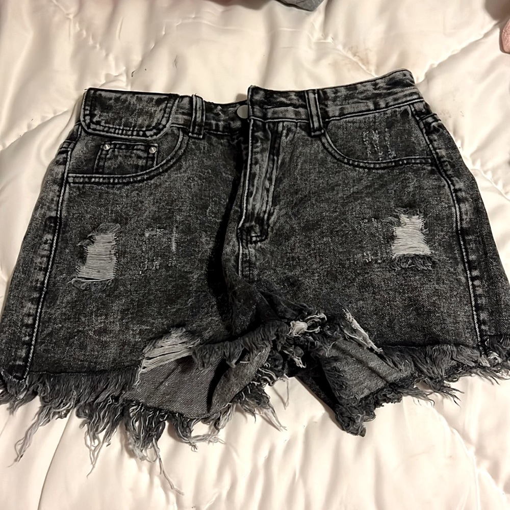 Black ripped jeans